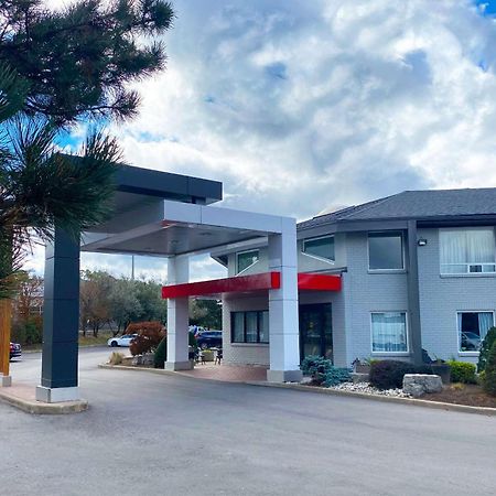 Comfort Inn Кеймбридж Экстерьер фото